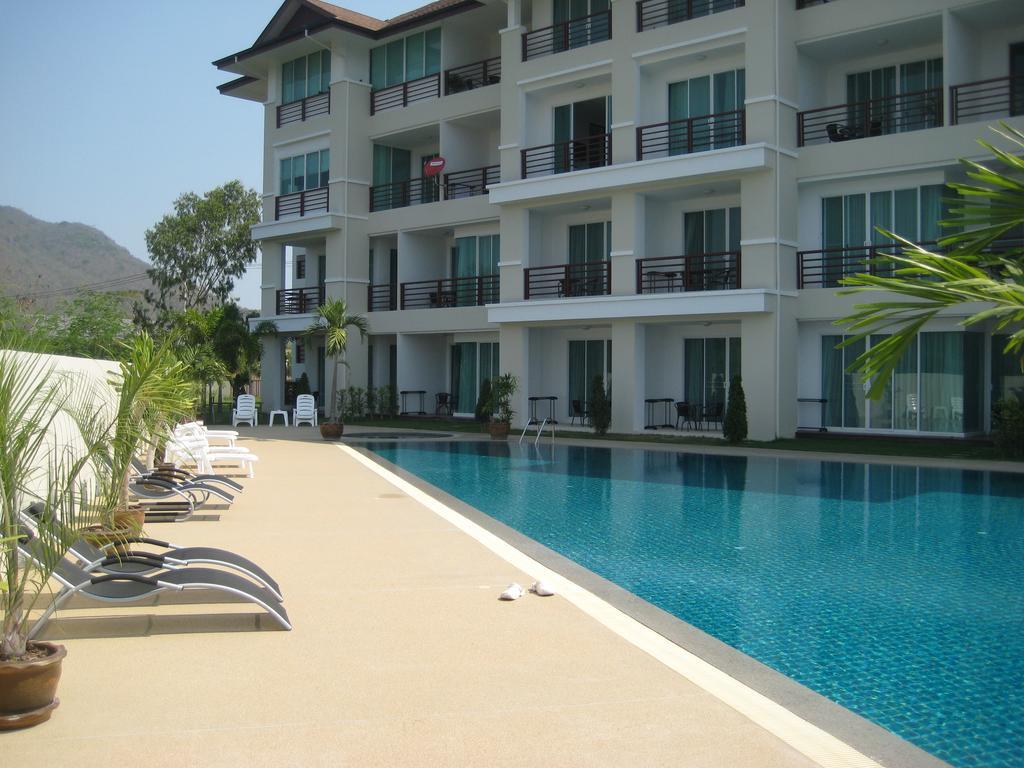 Tai-Pan Resort And Condominium Хуа Хин Екстериор снимка