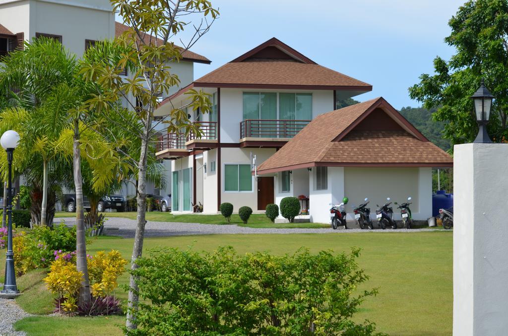 Tai-Pan Resort And Condominium Хуа Хин Екстериор снимка