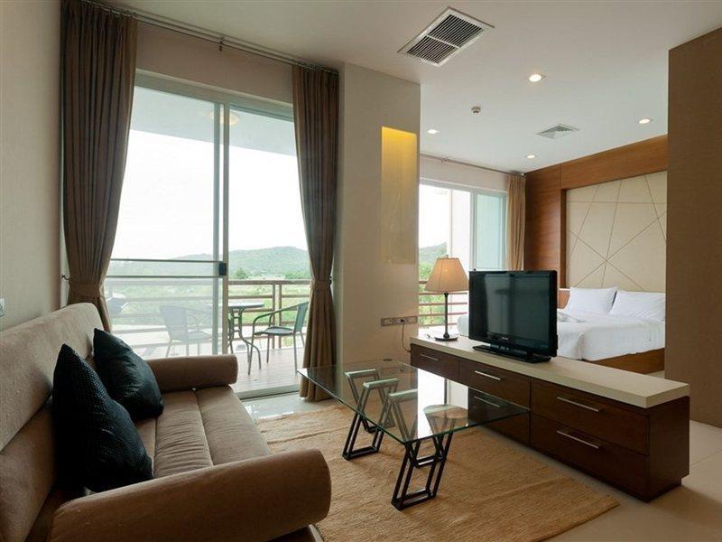 Tai-Pan Resort And Condominium Хуа Хин Екстериор снимка