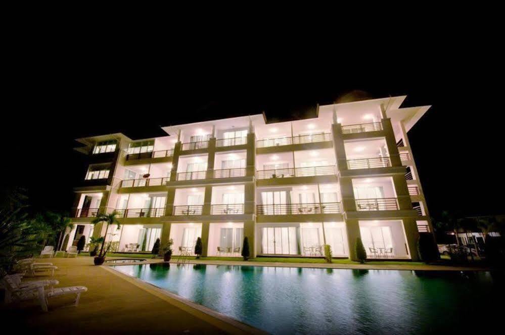 Tai-Pan Resort And Condominium Хуа Хин Екстериор снимка